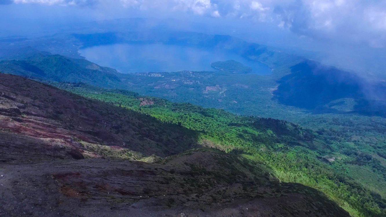 Обои нагорье, природный заповедник, растительность, гора, национальный парк в разрешении 2704x1521