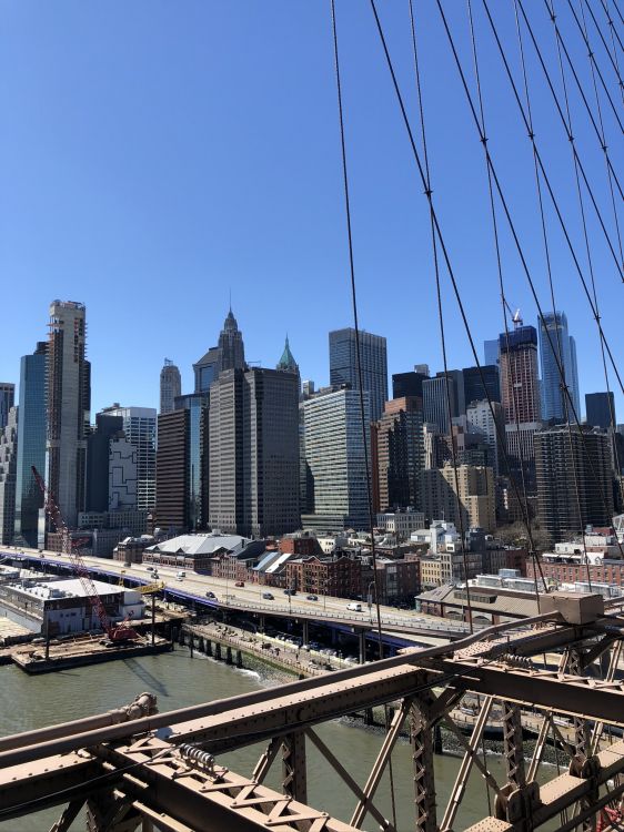 Обои НьюЙорк, небоскреб, дневное время, городской район, инфраструктура в разрешении 1536x2048