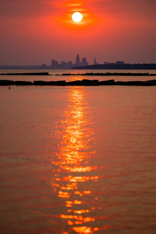 Обои отражение, вода, гидроресурсы, атмосфера, дневное время в разрешении 4024x6048