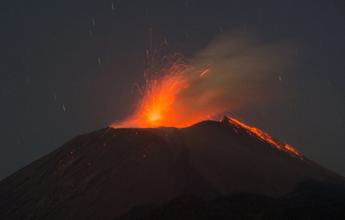 Обои типы вулканических извержений, вулкан, лава, щитовой вулкан, стратовулкан в разрешении 3136x2000