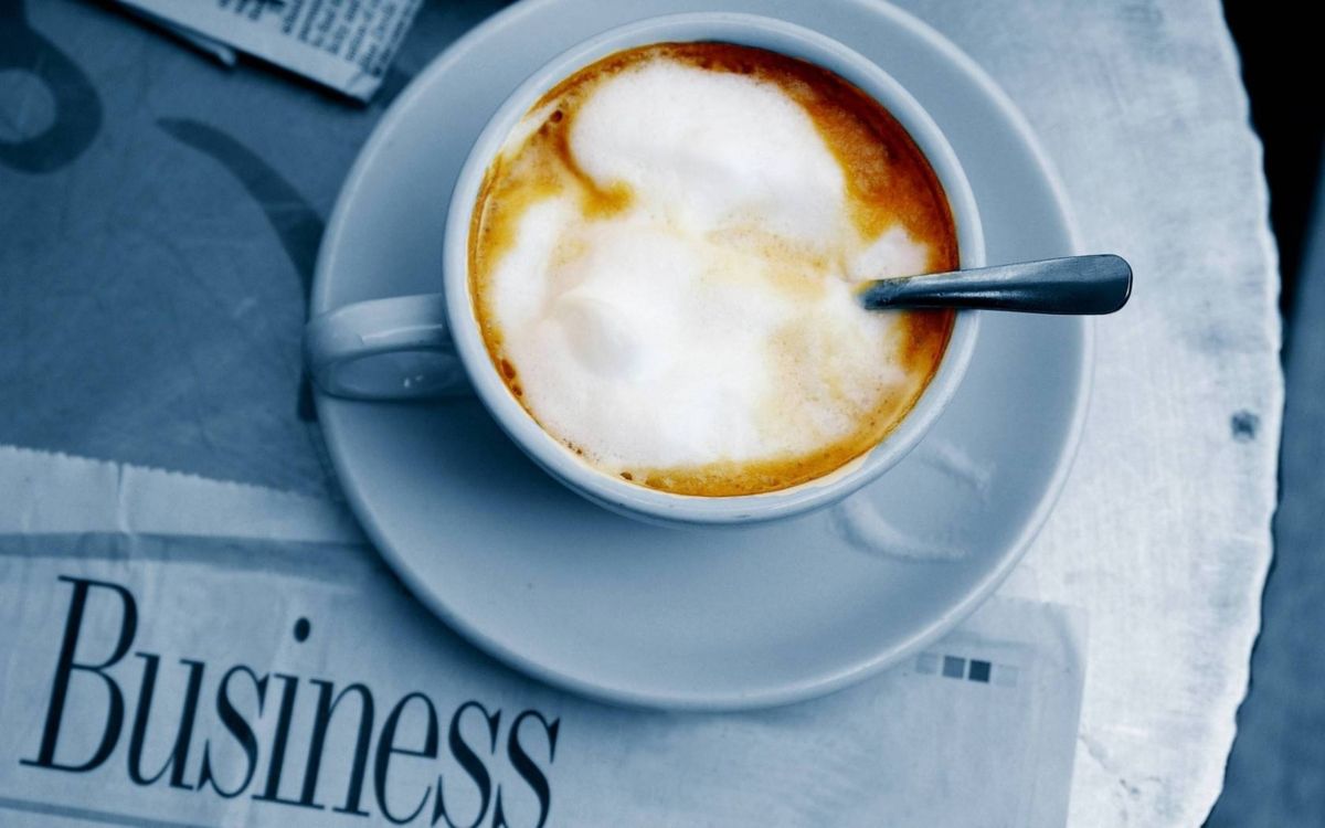 Обои капучино, кофейня, кофейная чашка, латте, пища в разрешении 2560x1600