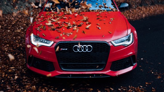 AUDI  