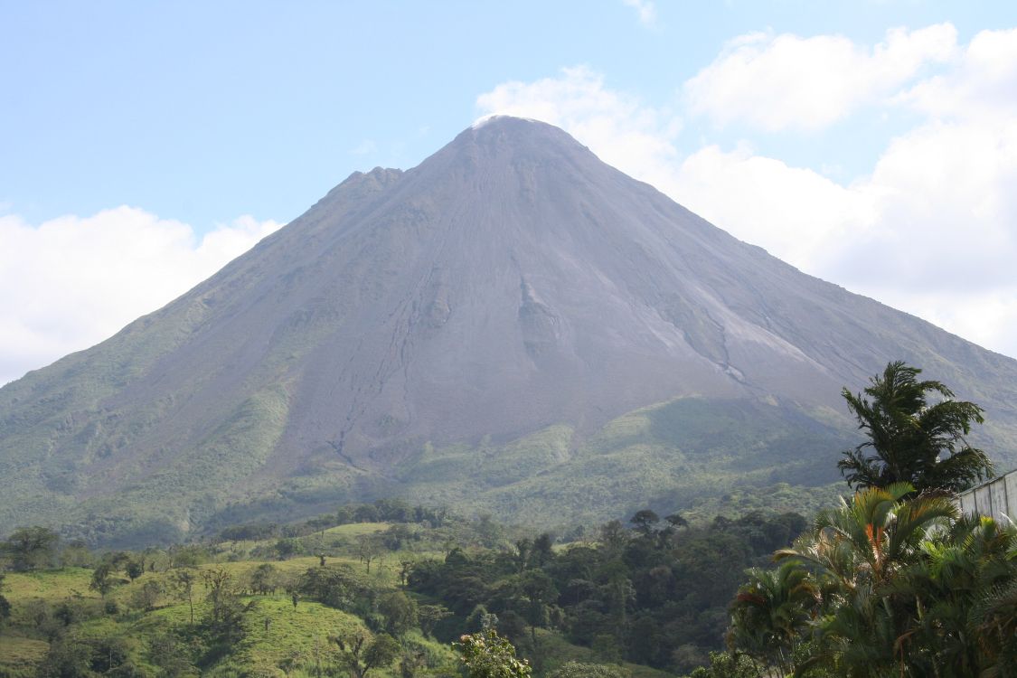 Обои нагорье, пейзажи гор, вулкан, стратовулкан, щитовой вулкан в разрешении 3456x2304