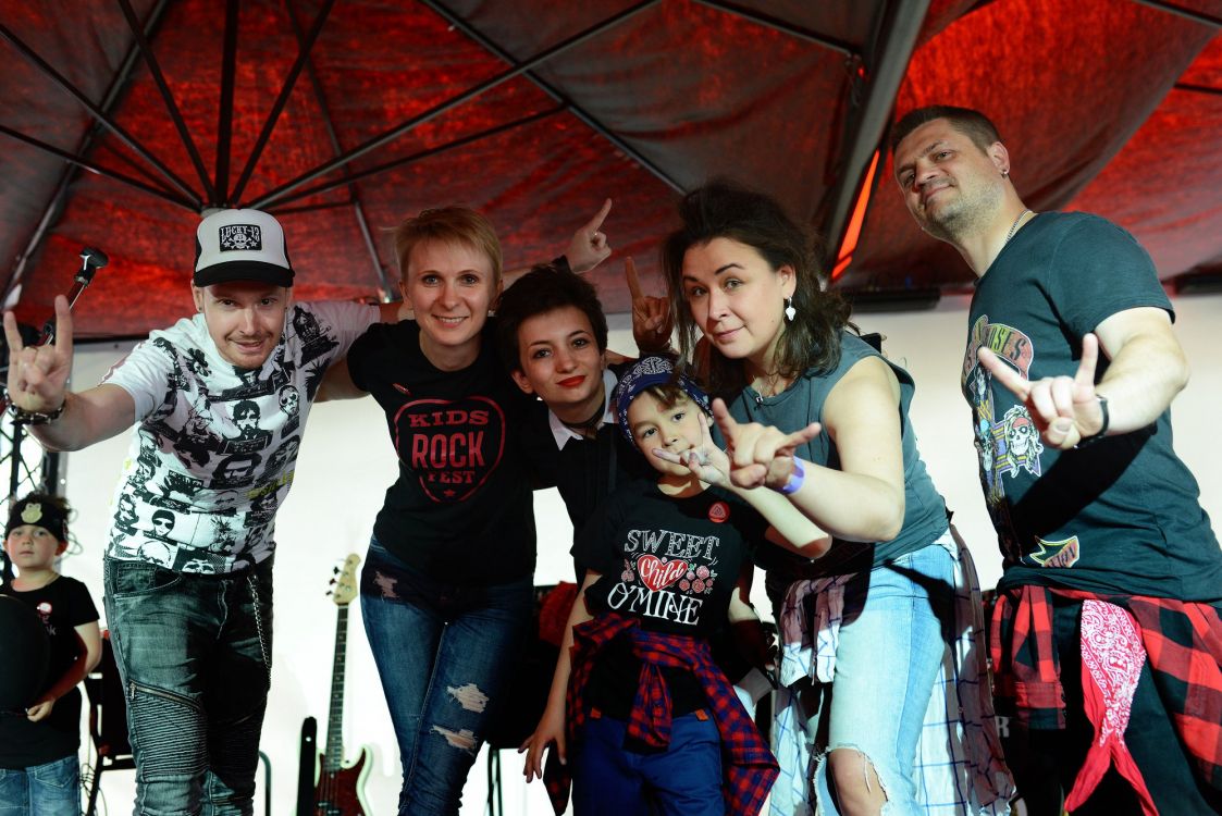 Обои социальная группа, толпа, событие, Представление, банда в разрешении 2000x1335