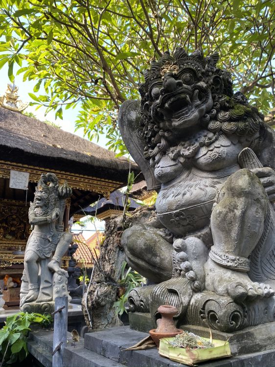 Обои бали, статуя, резьба по камню, археологический памятник, древняя история в разрешении 1536x2048