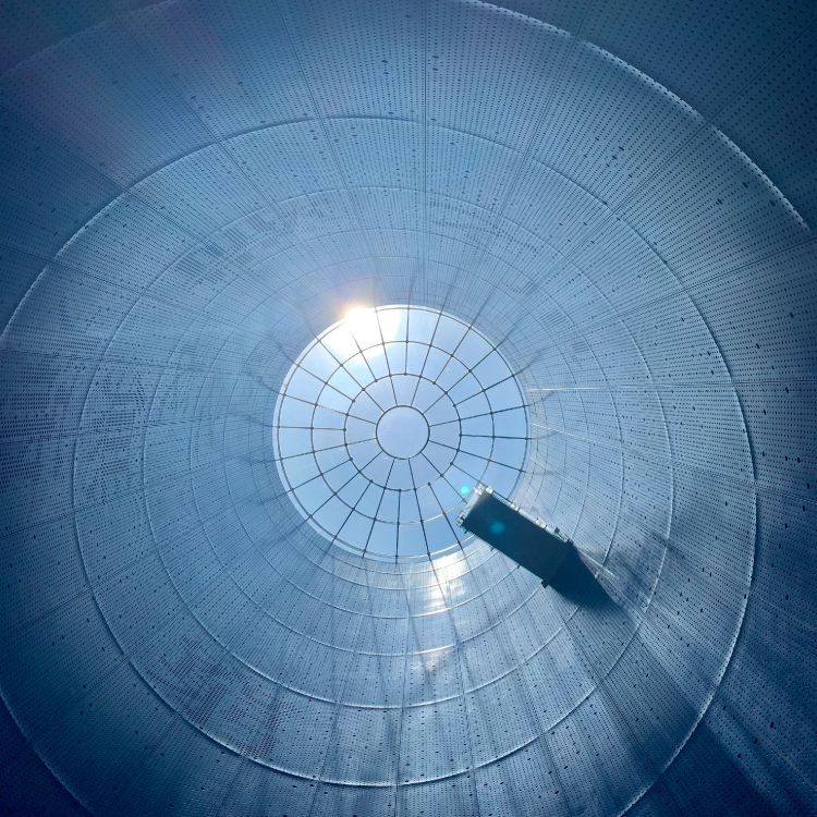 Обои синий, архитектура, круг, глаз, атмосфера в разрешении 3024x3024