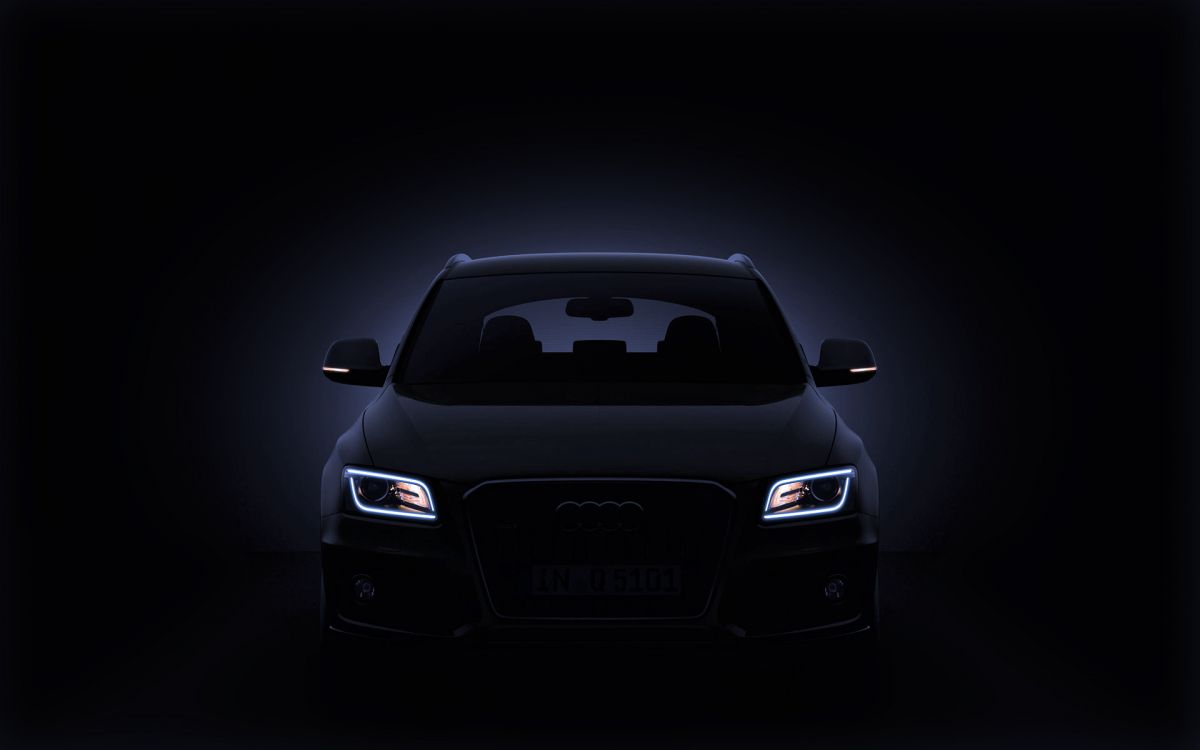 Обои audi, черный, свет, вид спереди, Ауди q7 в разрешении 1920x1200