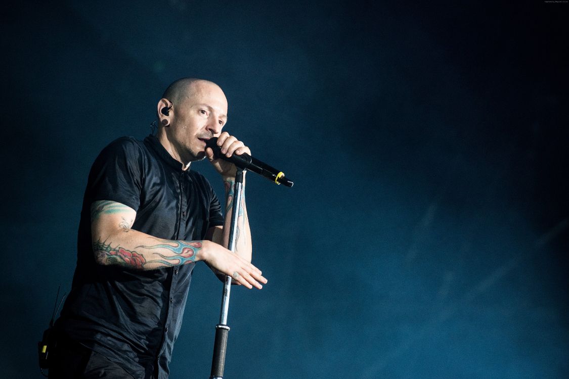 Обои Честер Беннингтон, Линкин Парк, музыка, Представление, микрофон в разрешении 5512x3674