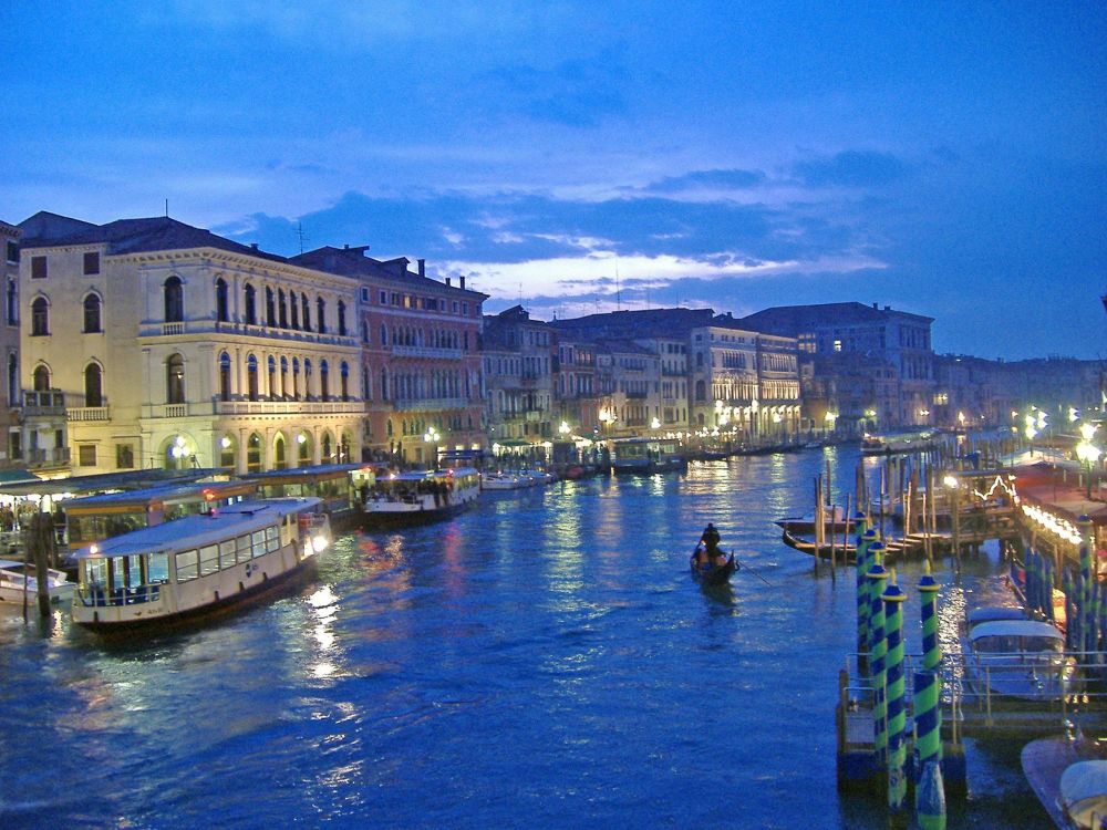 Обои Гранд-канал, мост Риальто, путешествие, гондола, перевозка воды в разрешении 2560x1920