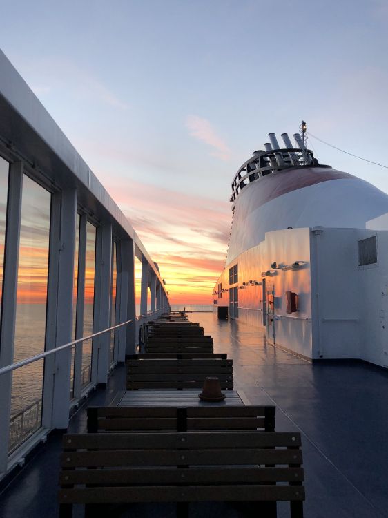 Обои вода, достопримечательность, восход солнца, закат, солнечный свет в разрешении 2938x3918