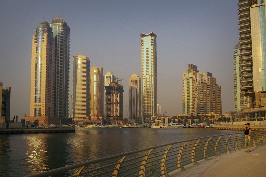 Обои небоскреб, город, городской пейзаж, метрополия, башня в разрешении 3008x2000