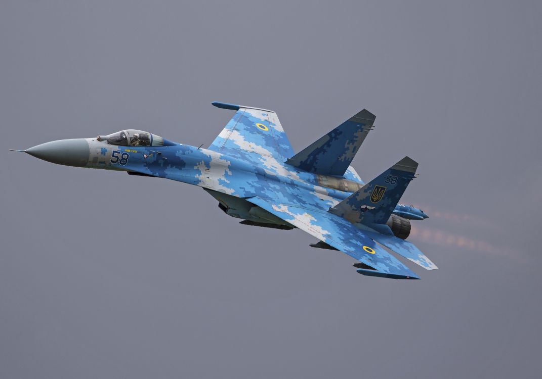 Обои российские ВВС, самолеты, самолет, истребительная авиация, военный самолет в разрешении 4653x3258