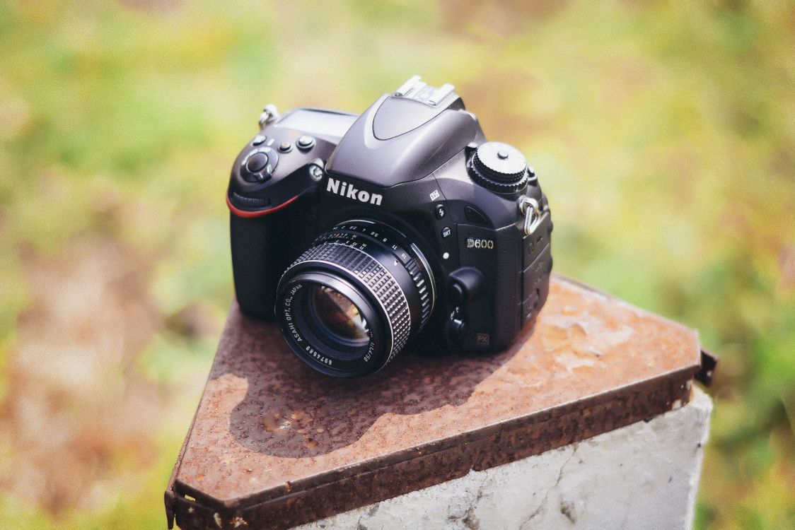 Обои цифровые зеркальные, камера, Никон, объектив камеры, оптика камеры в разрешении 4496x3000