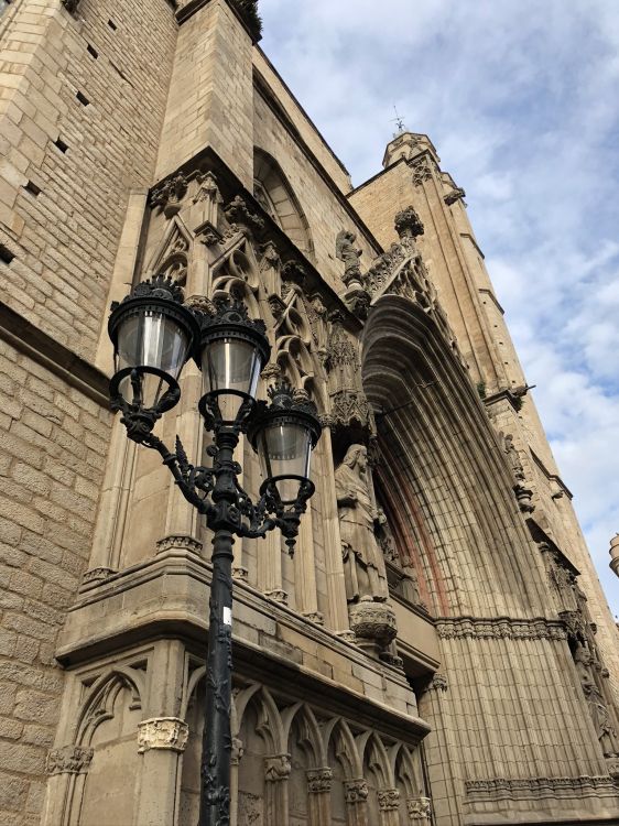 Обои ориентир, средневековье, средневековая архитектура, готическая архитектура, классическая архитектура в разрешении 1536x2048