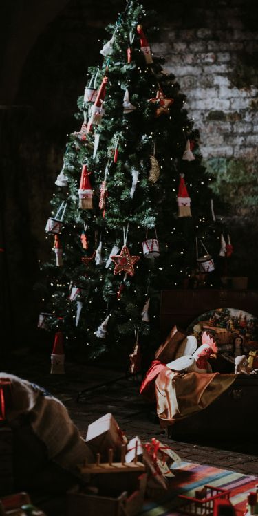 Обои Рождество, елка, праздник, Рождественская музыка, Новый год в разрешении 1080x2160