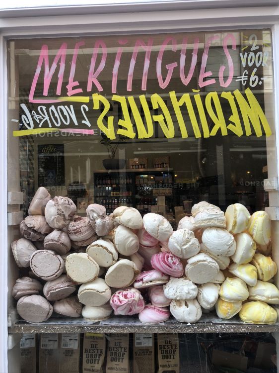 Обои пекарня, человек, древесина, сладость, транспорт в разрешении 1536x2048