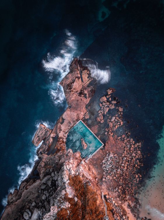 Обои вода, геология, небо, рок, синий в разрешении 2992x3992