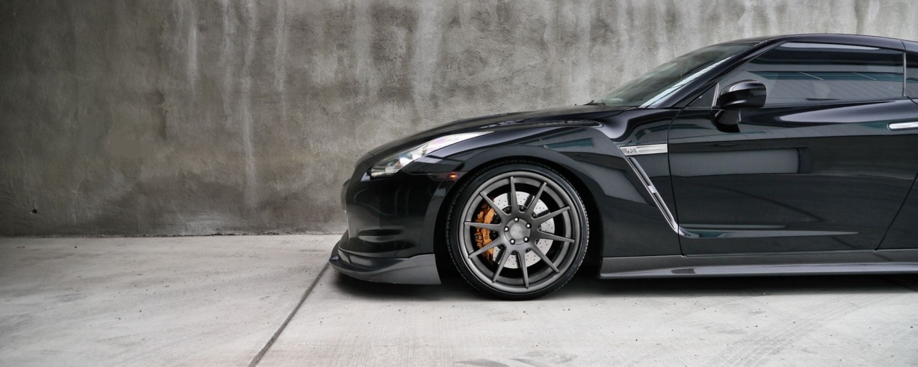 Обои спорткар, авто, Ниссан, обод, колесо в разрешении 2560x1024