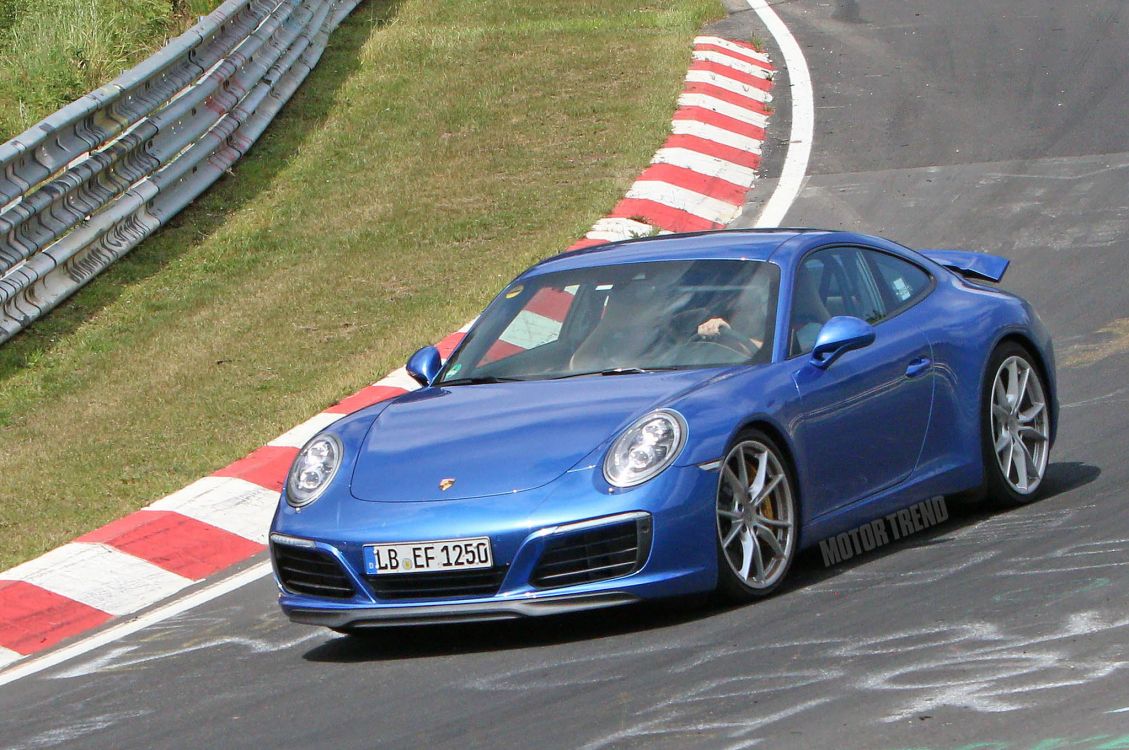 Обои 2016 Порше 911, Порше панамера, Порше, авто, спорткар в разрешении 2048x1360