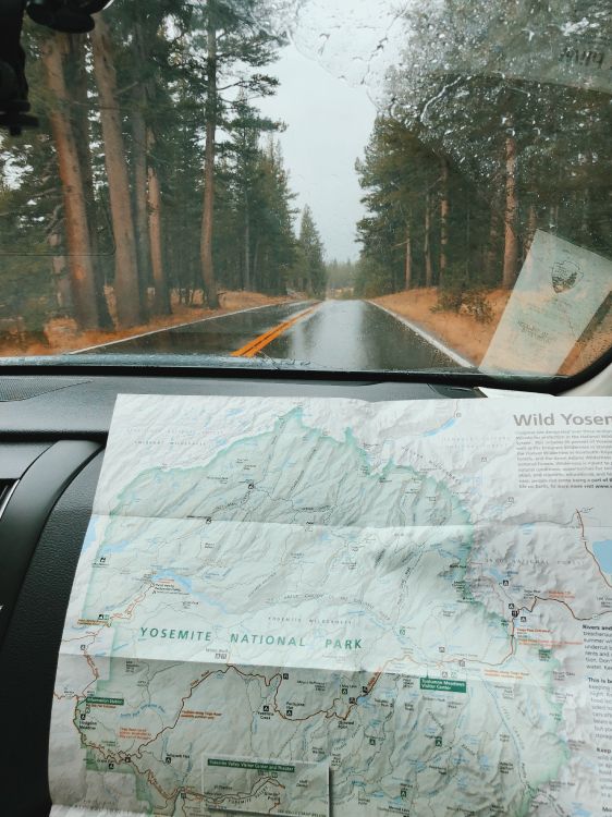 Обои Калифорния, США, йосемити, ветровое стекло, легковые автомобили в разрешении 3024x4032