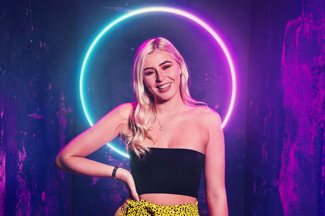 Обои Канал 4, игровое шоу, Представление, пурпур, театральное искусство в разрешении 3000x2000