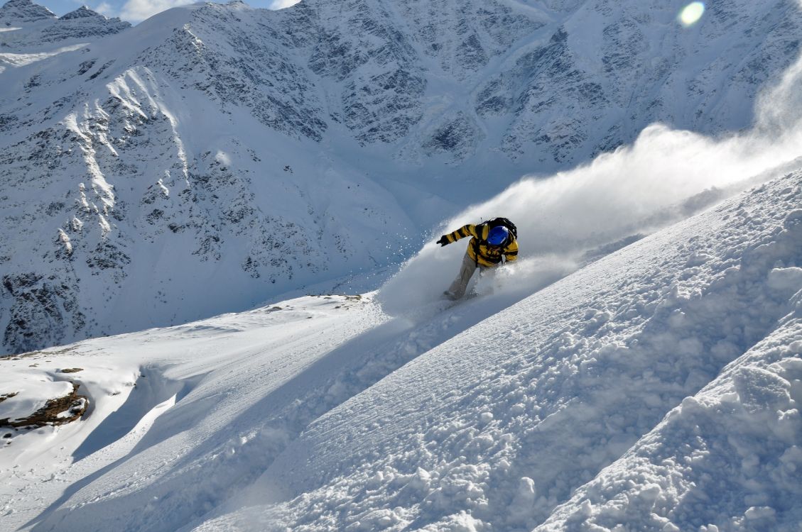 Обои Эльбрус, сноуборд, экстремальный вид спорта, лыжня, снег в разрешении 4288x2848