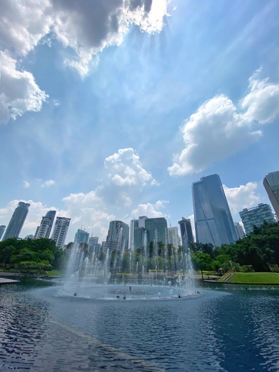 Обои природа, пейзажи гор, гидроресурсы, водопад, дневное время в разрешении 3024x4032