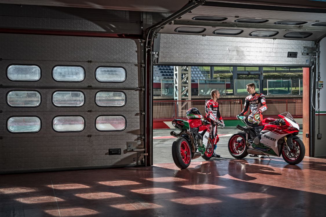 Обои дукати 1299, ducati, мотоцикл, чемпионат мира по супербайку, красный цвет в разрешении 4096x2730