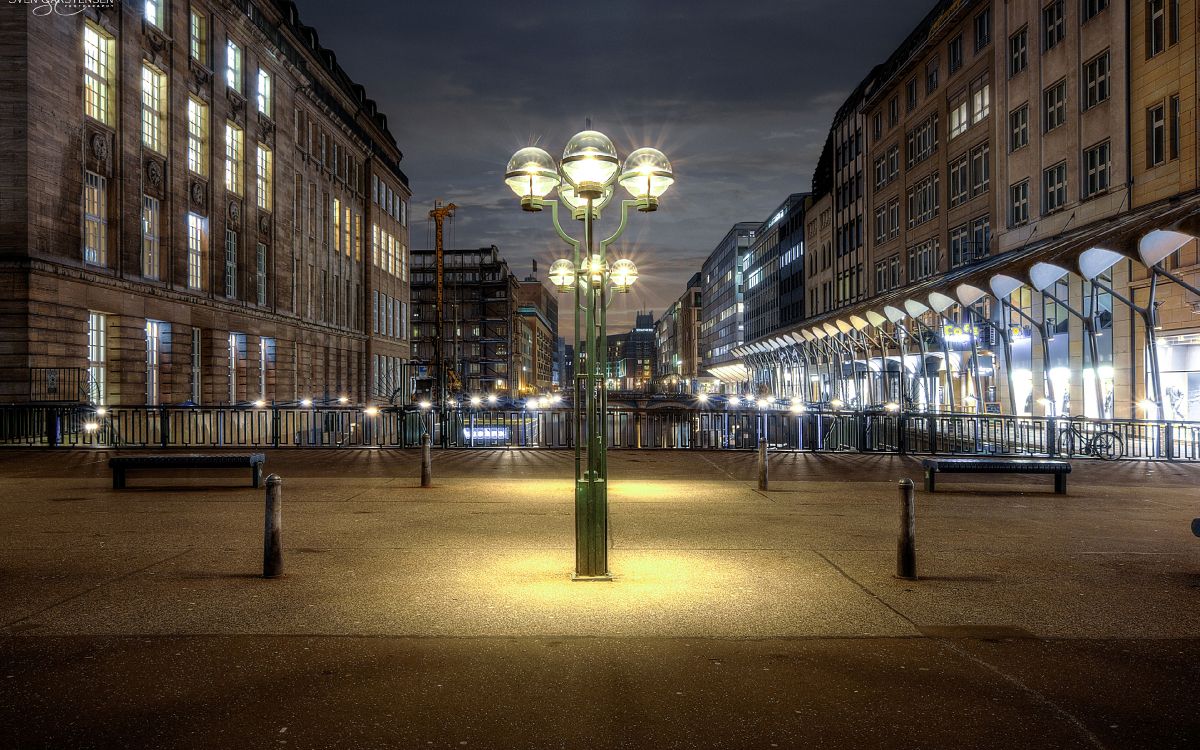 Обои Гамбург, ночь, город, здание, освещение в разрешении 3840x2400