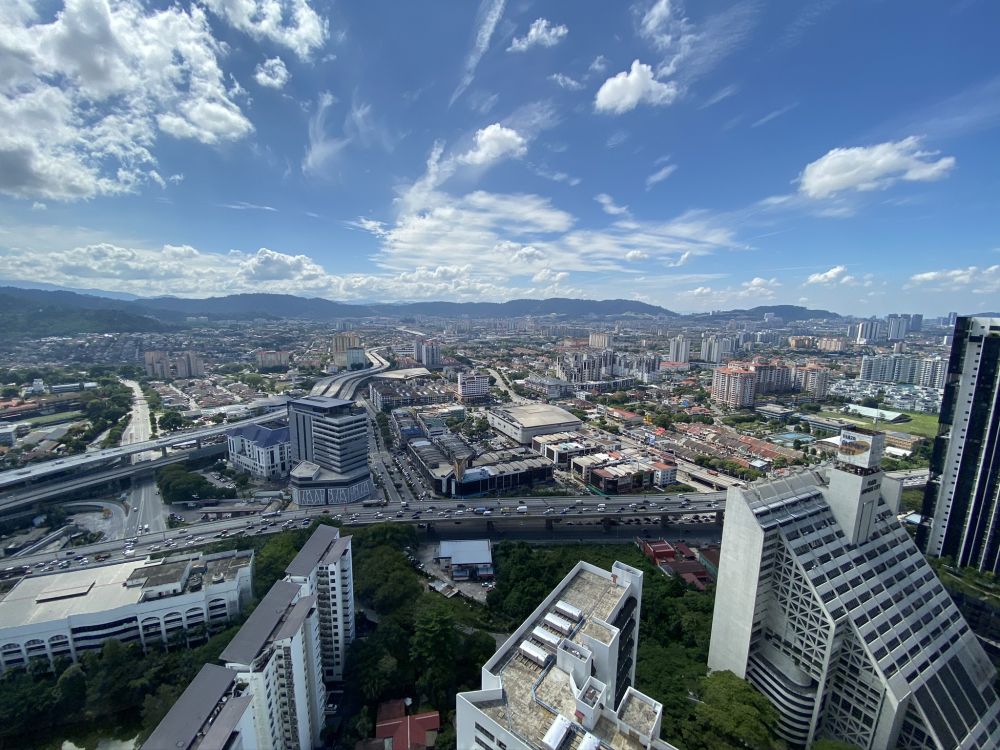 Обои дневное время, городской район, город, облако, инфраструктура в разрешении 2048x1536