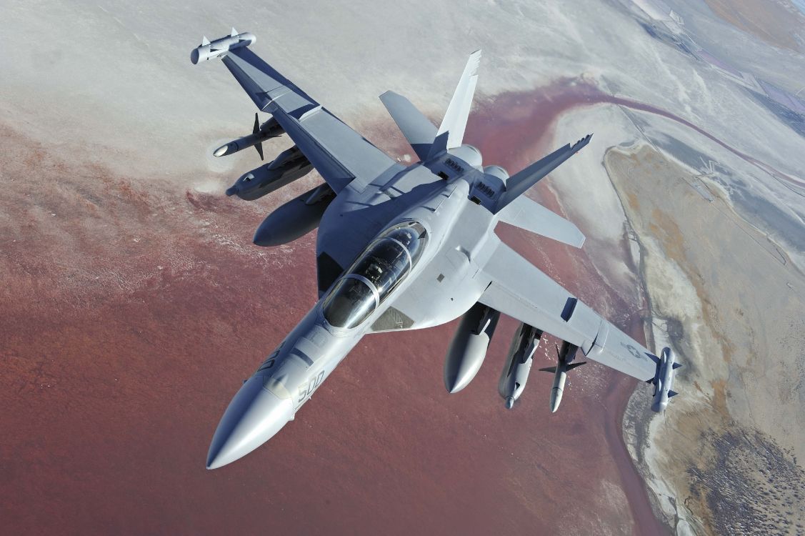 Обои Боинг Ф-18Е F супер Хорнет, военно морской флот США, военный самолет, Электронно-боевых самолетов, самолеты в разрешении 4256x2832