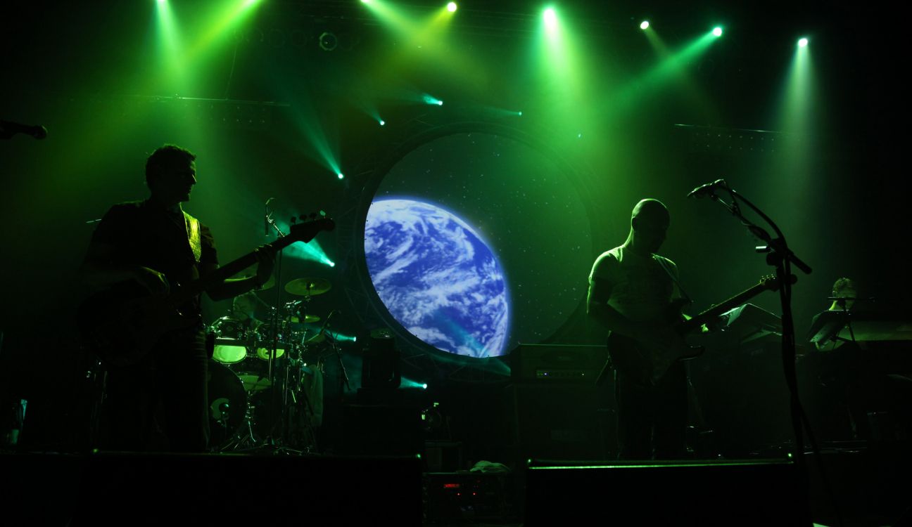 Обои рокконцерт, концерт, барабанщик, Представление, развлечение в разрешении 2126x1230