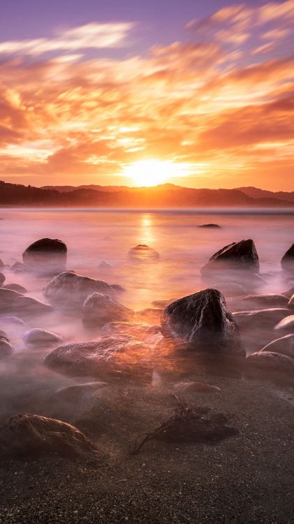 Обои море, вода, облако, гидроресурсы, атмосфера в разрешении 1215x2160