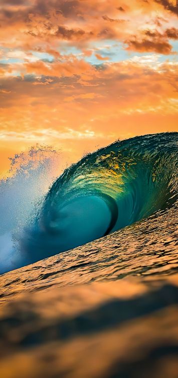 Обои волна, вода, атмосфера, гидроресурсы, дневное время в разрешении 1421x3000