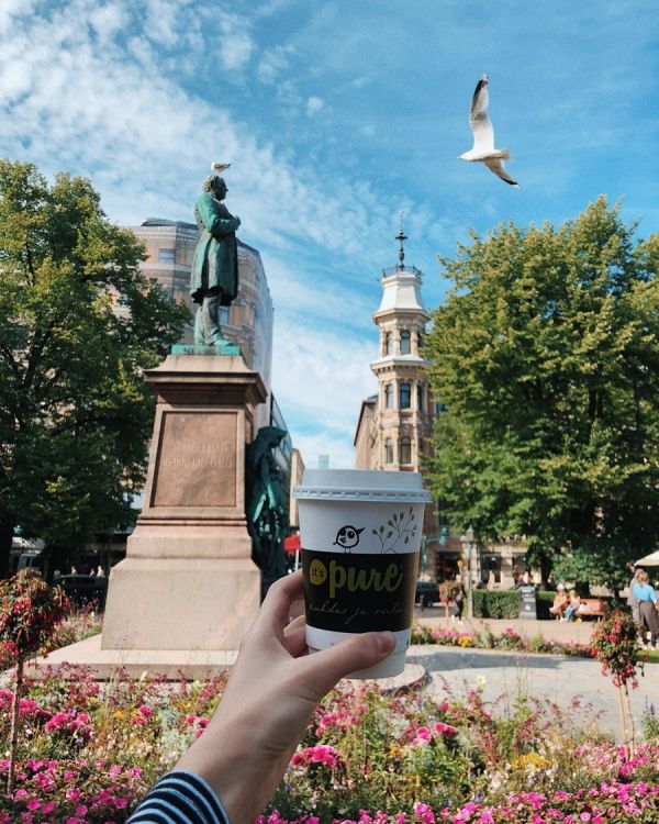 Обои статуя, туризм, птица, скульптура, вышка в разрешении 900x1125