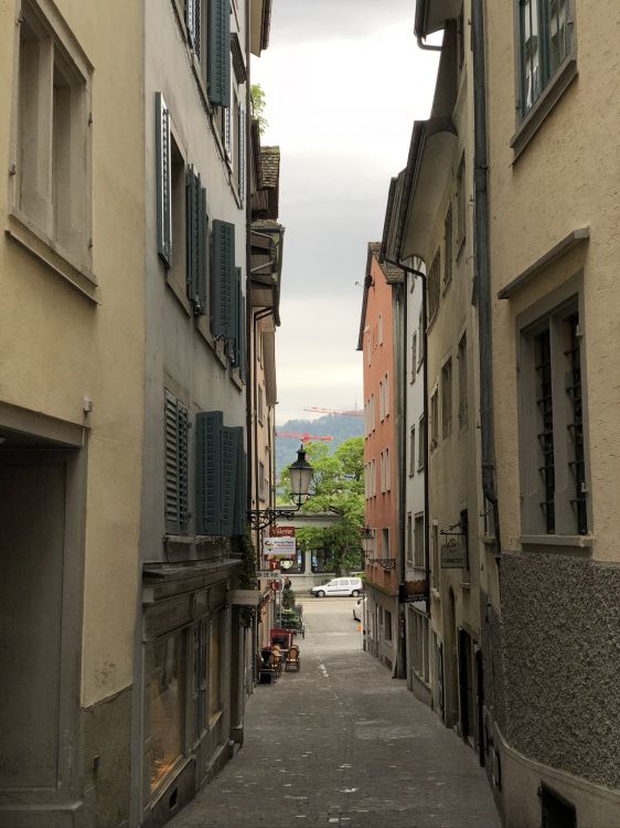 Обои Strait Street Valletta, прямая улица, достопримечательность, Бугибба, каркас - городской бар в разрешении 1536x2048